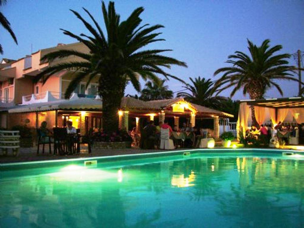 Hotel The Blue Sea 3*